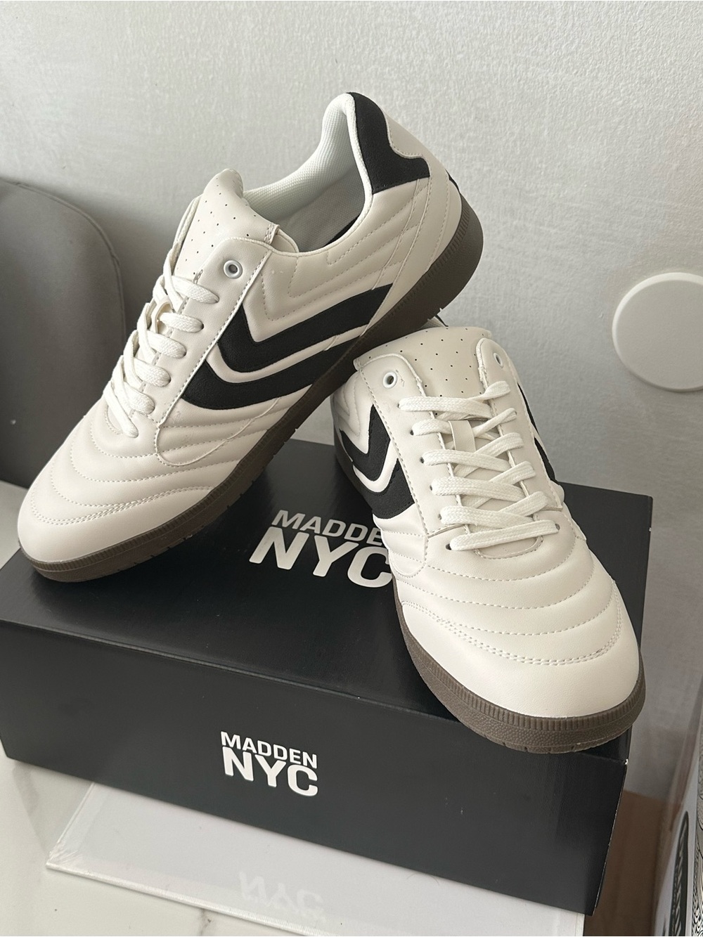 Madden NYC Men's Cream and Black Retro-Style Sneakers